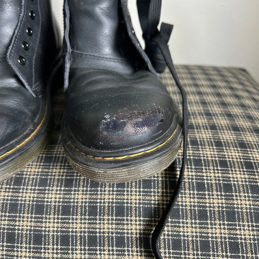 GUC Dr. Martens Delaney Lace Up Side‎ Zip Boots Size 3 Black Leather Scuffed